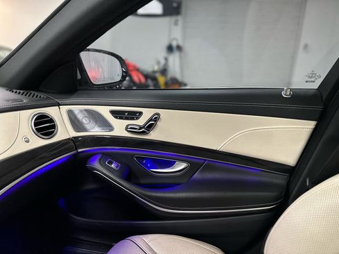 Used 2020 Mercedes-Benz S 560 4MATIC Sedan image 29