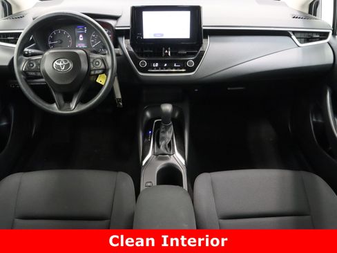 Used 2025 Toyota Corolla LE image 26