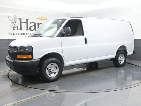 New 2026 Chevrolet Express 2500 image 11