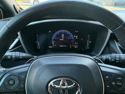 Used 2023 Toyota Corolla XSE FWD image 14