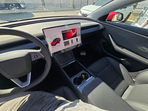 Used 2025 Tesla Model 3 Long Range image 12
