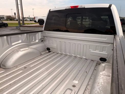 Used 2018 Ford F150 XLT w/ Equipment Group 302A Luxury AWD/4WD image 5