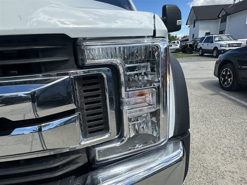 Used 2017 Ford F550 4x4 SuperCab Super Duty w/ XLT Value Package image 35