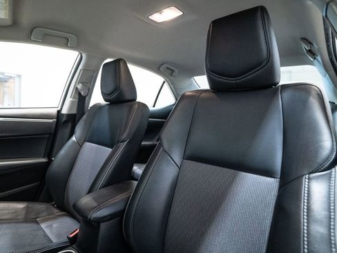 Used 2016 Toyota Corolla S image 14