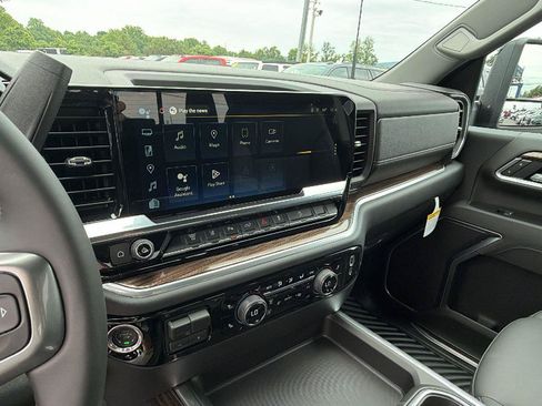 New 2026 Chevrolet Silverado 2500 LT w/ Trail Boss Package AWD/4WD image 5