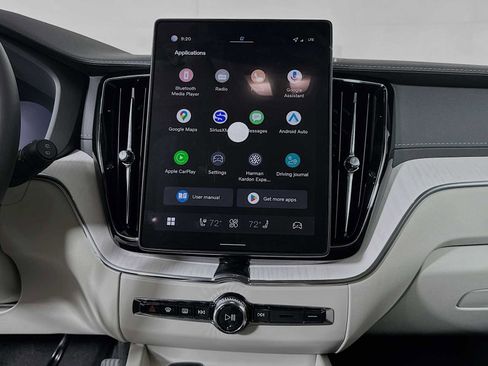 New 2026 Volvo XC60 B5 Ultra w/ Climate Package image 13