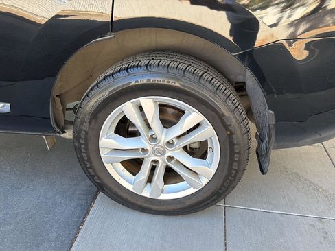 Used 2012 Nissan Rogue SV FWD image 12