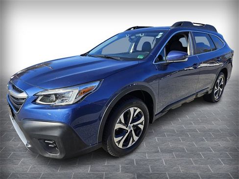 Used 2020 Subaru Outback Limited w/ Popular Package #2 image 3