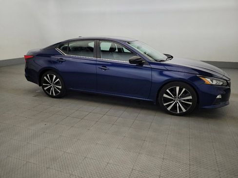 Used 2020 Nissan Altima 2.5 SR FWD image 11