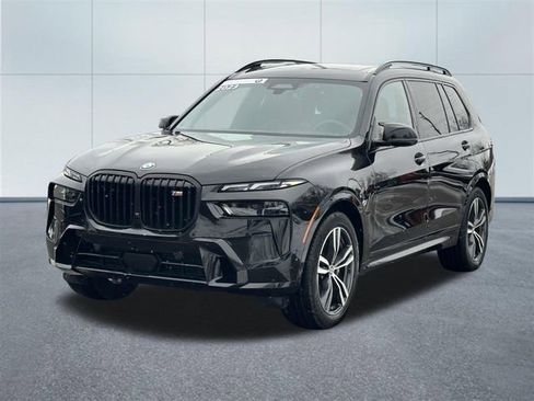 Certified 2024 BMW X7 M60i w/ Executive Package image 11