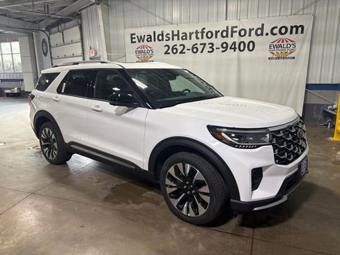 New 2026 Ford Explorer Platinum AWD/4WD image 4