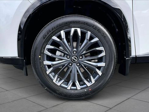 New 2026 Nissan Rogue Platinum image 11