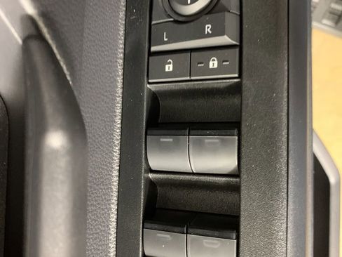 New 2026 Toyota 4Runner TRD Off-Road AWD/4WD image 17