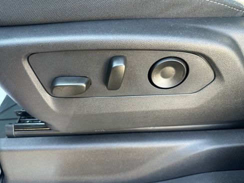 New 2026 Chevrolet Silverado 1500 LT image 20