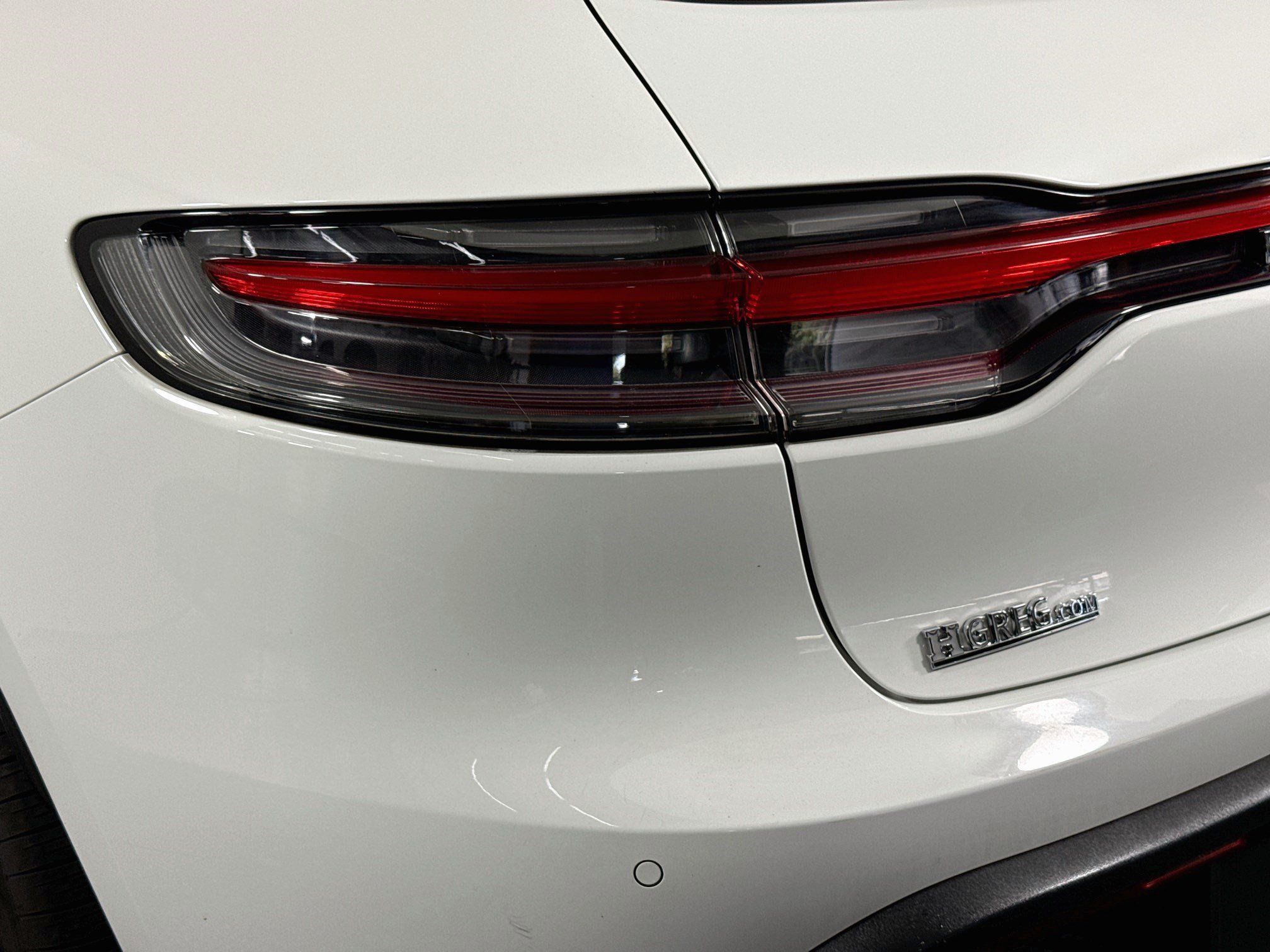 Used 2024 Porsche Macan w/ Premium Plus Package AWD/4WD image 36