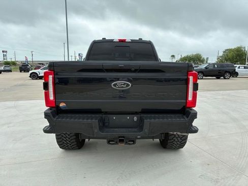 Used 2024 Ford F250 Lariat w/ Lariat Ultimate Package AWD/4WD image 4