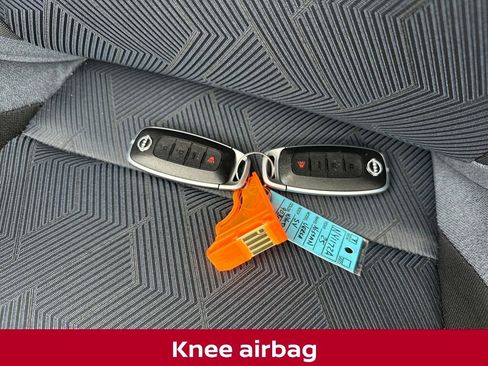 New 2025 Nissan Versa SV w/ Trunk Package image 22