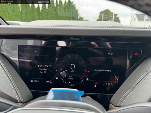 New 2026 GMC Yukon Denali Ultimate AWD/4WD image 20