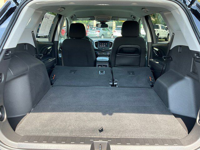 Used 2022 GMC Terrain SLE w/ Driver Convenience Package FWD image 34