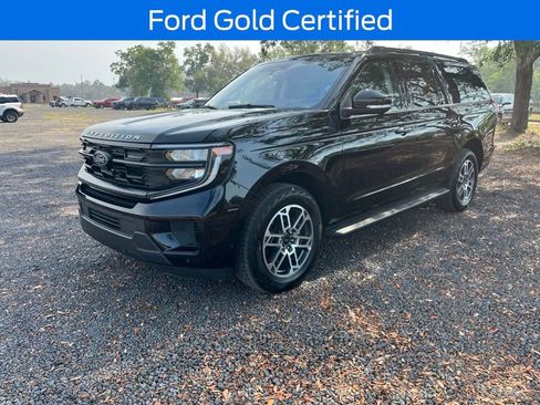 Used 2025 Ford Expedition Max Active AWD/4WD image 1
