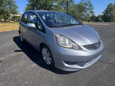 Used 2011 Honda Fit Sport image 16