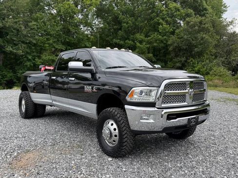 Used 2016 RAM 3500 Laramie AWD/4WD image 1
