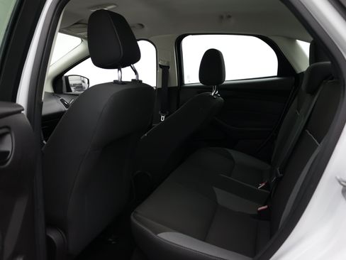 Used 2014 Ford Focus S FWD image 21