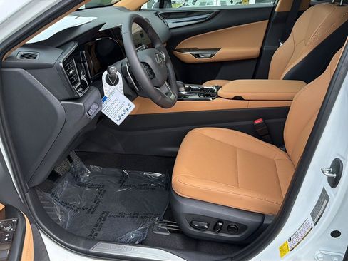 New 2026 Lexus NX 350 AWD image 10