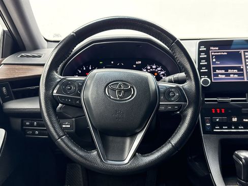 Used 2021 Toyota Avalon XLE image 20