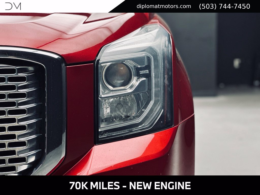 Used 2015 GMC Yukon Denali w/ Premium Package AWD/4WD image 13