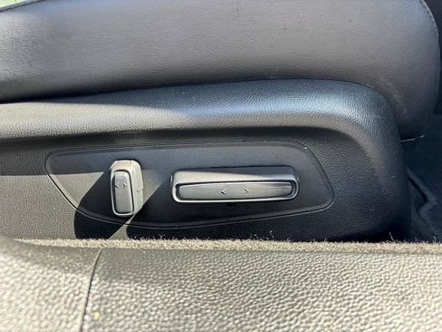 Certified 2025 Honda Accord EX-L image 38