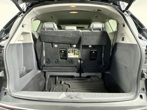 Certified 2024 Toyota Sienna XLE w/ XLE Plus Package AWD/4WD image 29
