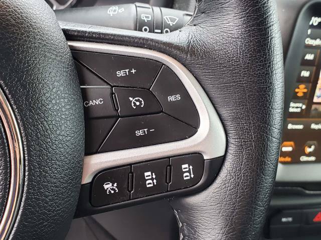 Certified 2023 Jeep Renegade Limited AWD/4WD image 12