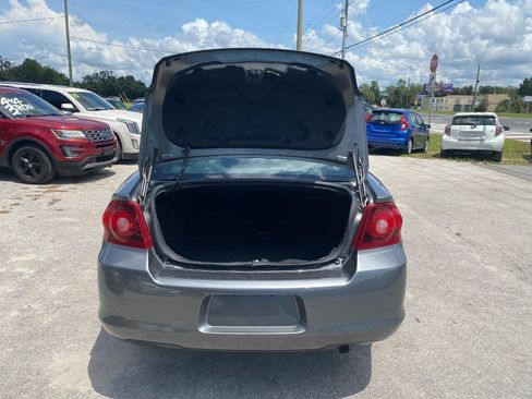 Used 2013 Dodge Avenger SE FWD image 17