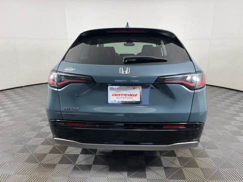 Certified 2023 Honda HR-V EX-L image 4
