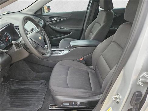 Used 2022 Chevrolet Malibu LT image 14
