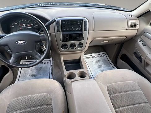 Used 2004 Ford Explorer Sport XLT RWD image 9