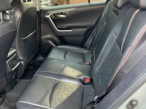 Used 2020 Toyota RAV4 Adventure AWD/4WD image 11