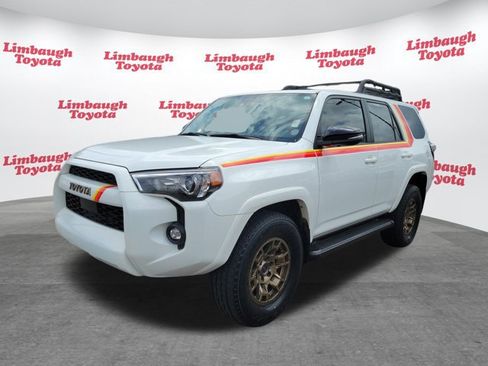 Used 2023 Toyota 4Runner 40th Anniversary SE AWD/4WD image 23