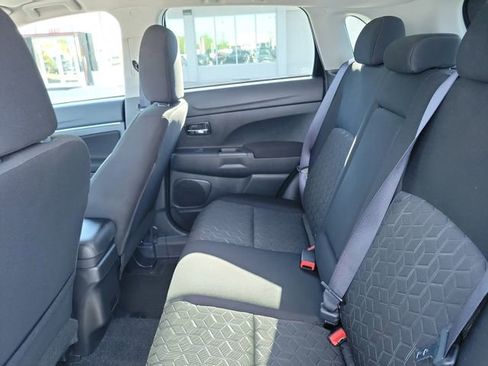 Used 2024 Mitsubishi Outlander Sport AWD image 12