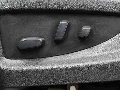 Used 2018 Chevrolet Silverado 1500 LT image 10