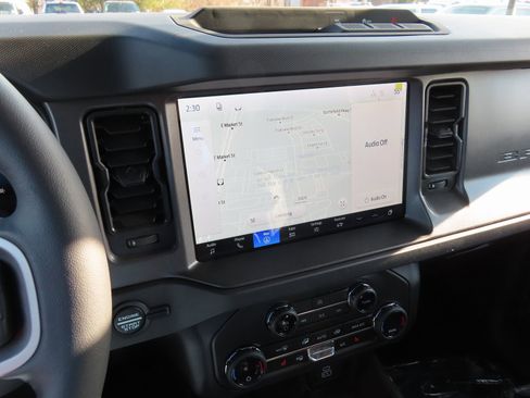 New 2026 Ford Bronco Big Bend image 10