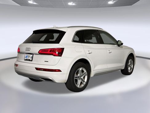 Used 2019 Audi Q5 2.0T Premium w/ Convenience Package AWD/4WD image 9
