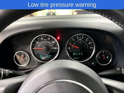 Used 2016 Jeep Wrangler Unlimited Rubicon AWD/4WD image 17