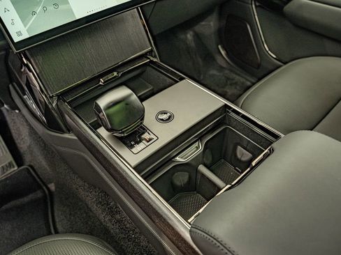 New 2026 Land Rover Range Rover SV AWD/4WD image 26