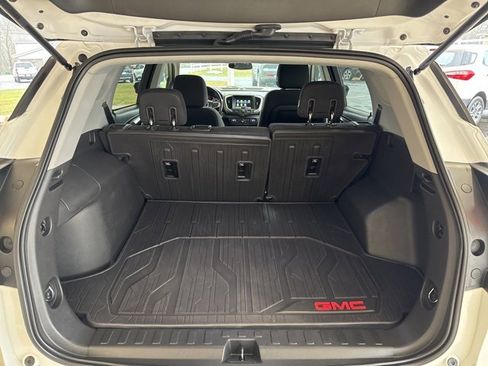 Used 2019 GMC Terrain SLE w/ Driver Convenience Package image 19