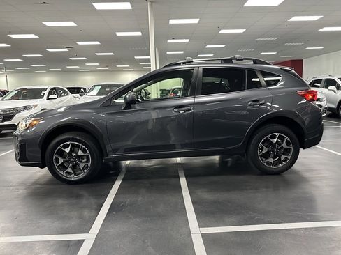 Used 2020 Subaru Crosstrek 2.0i Premium w/ Moonroof Package 1 image 4