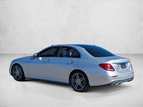 Used 2020 Mercedes-Benz E 350 Sedan image 8