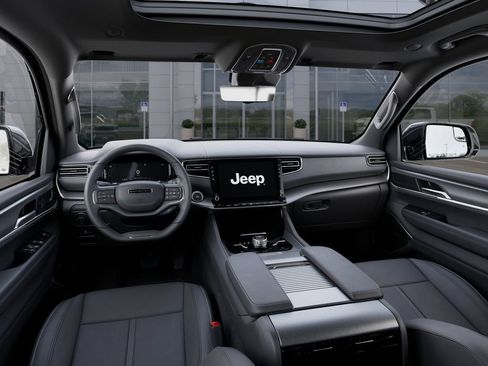 New 2026 Jeep Grand Wagoneer Limited AWD/4WD image 17