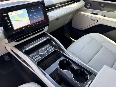 New 2026 Lincoln Nautilus Premier w/ Equipment Group 102A AWD/4WD image 25